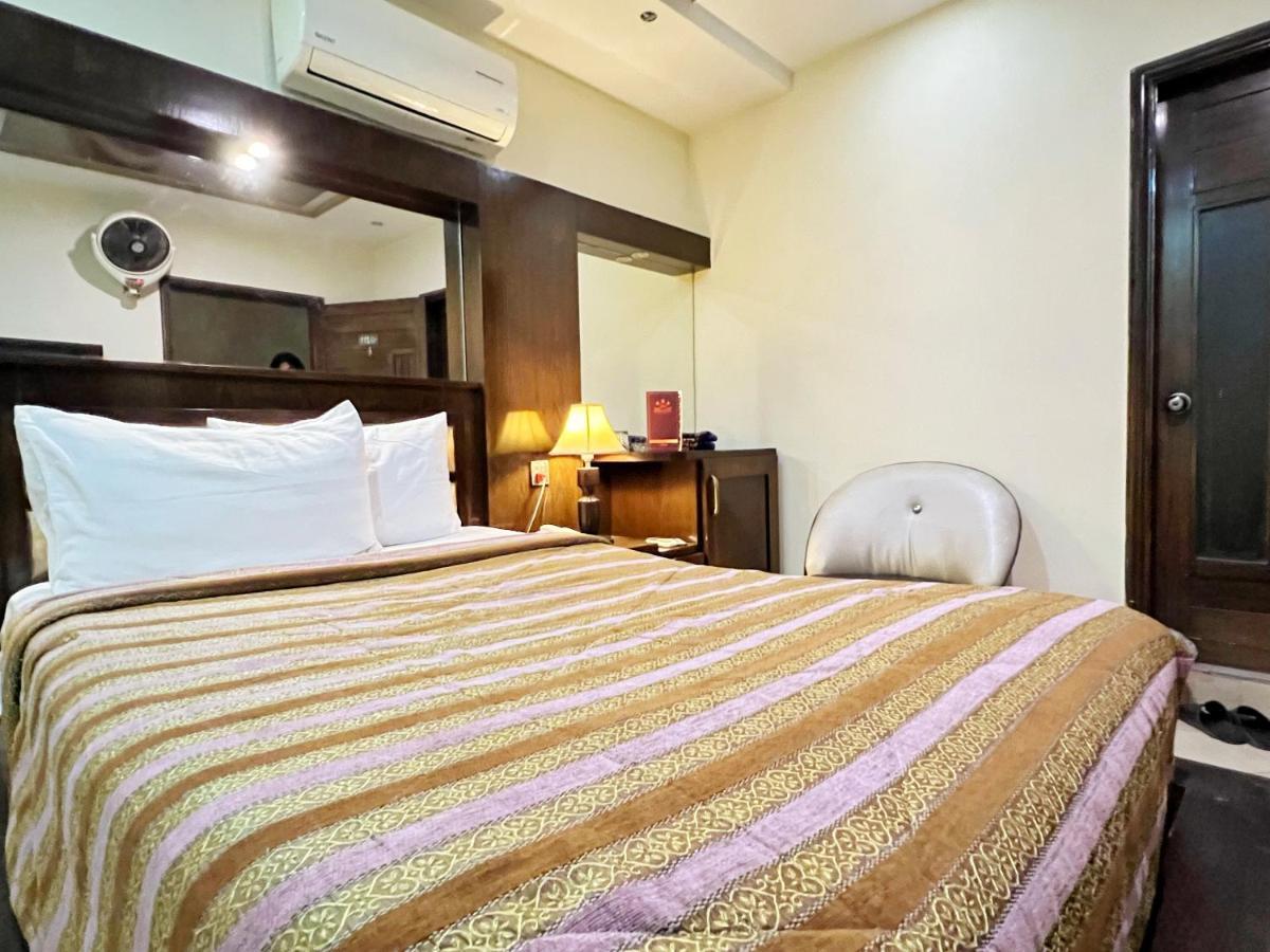 Bling Hotel International Multan Dış mekan fotoğraf