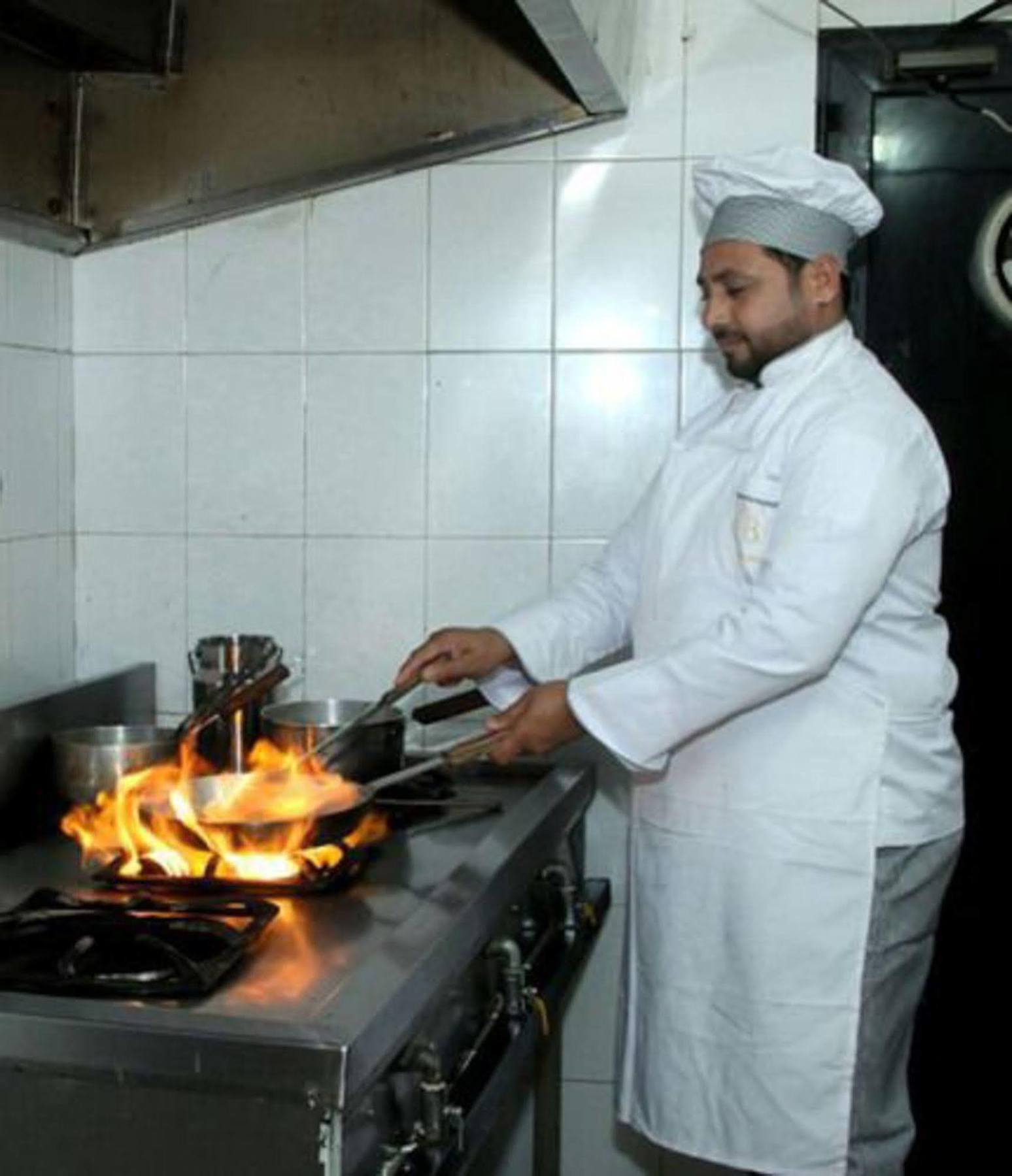 Bling Hotel International Multan Dış mekan fotoğraf